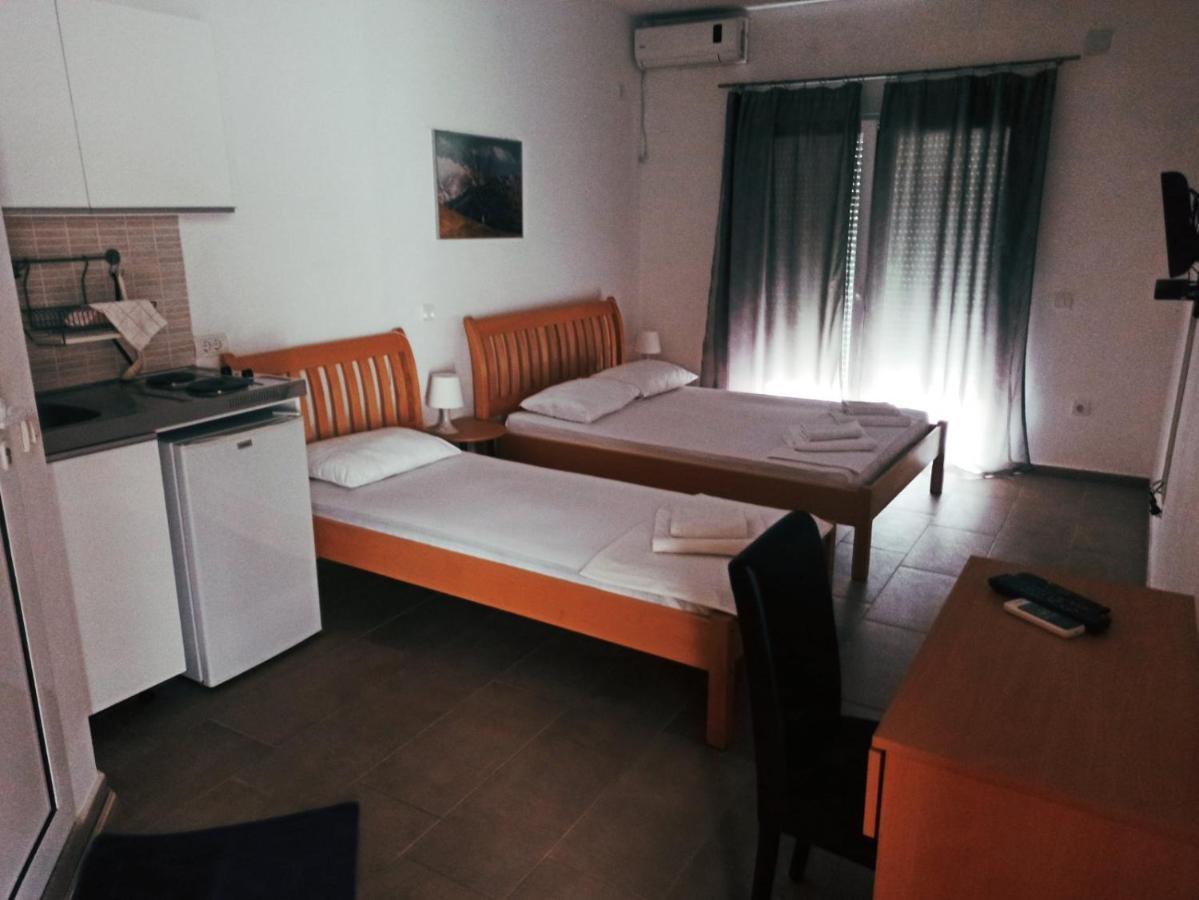 Apartment'S Meti Ulcinj Exterior photo
