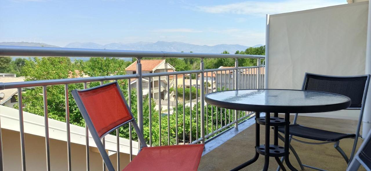 Apartment'S Meti Ulcinj Exterior photo