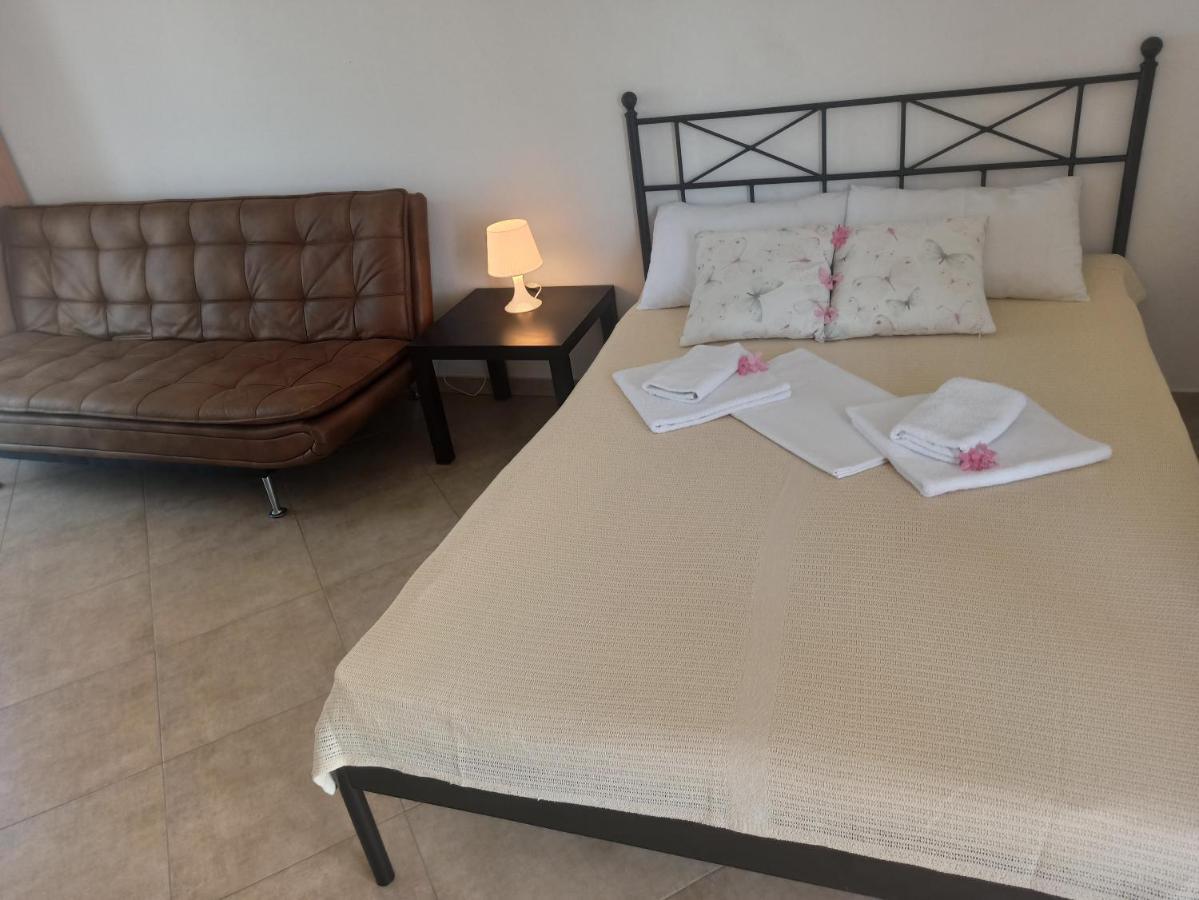Apartment'S Meti Ulcinj Exterior photo